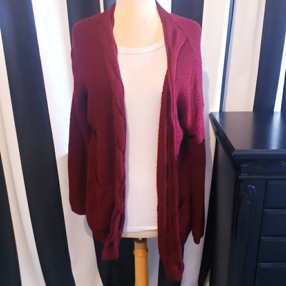 Oversized Deep Burgundy Cardigan - Picture 3 of 11